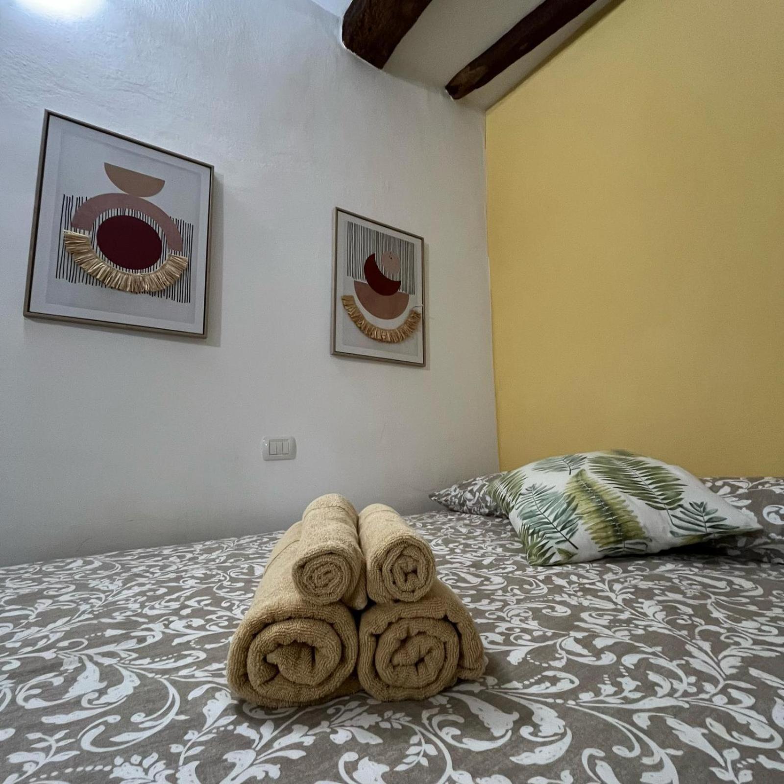 Appartamento Maestrale - Quartiere Castello Каляри Екстериор снимка
