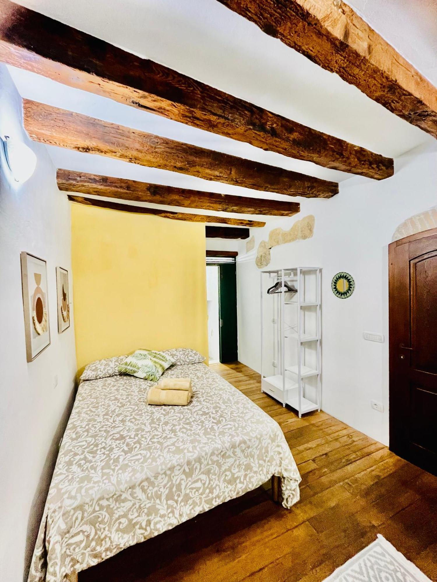Appartamento Maestrale - Quartiere Castello Каляри Екстериор снимка
